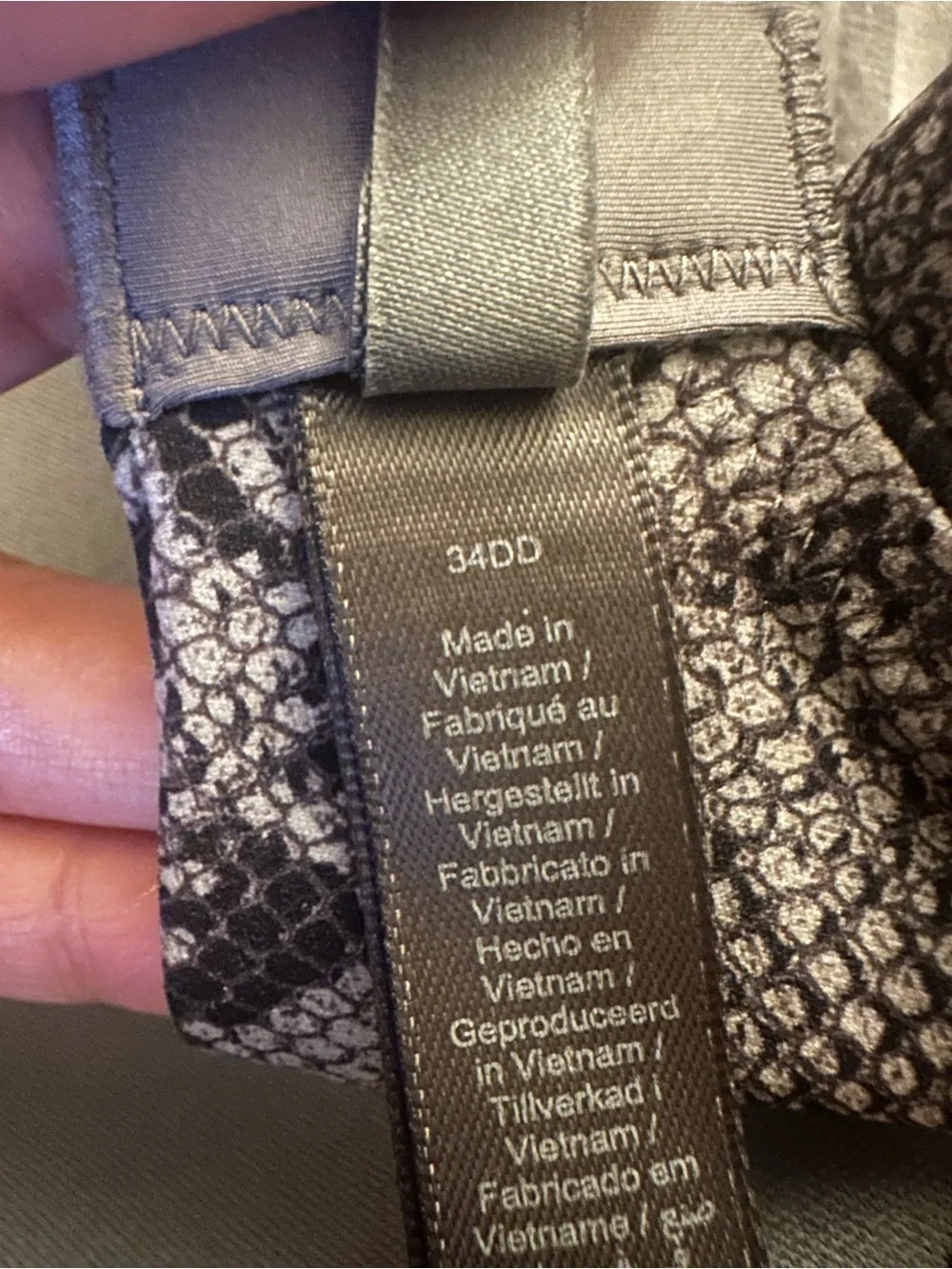 Skims Fits Everybody T-Shirt Bra